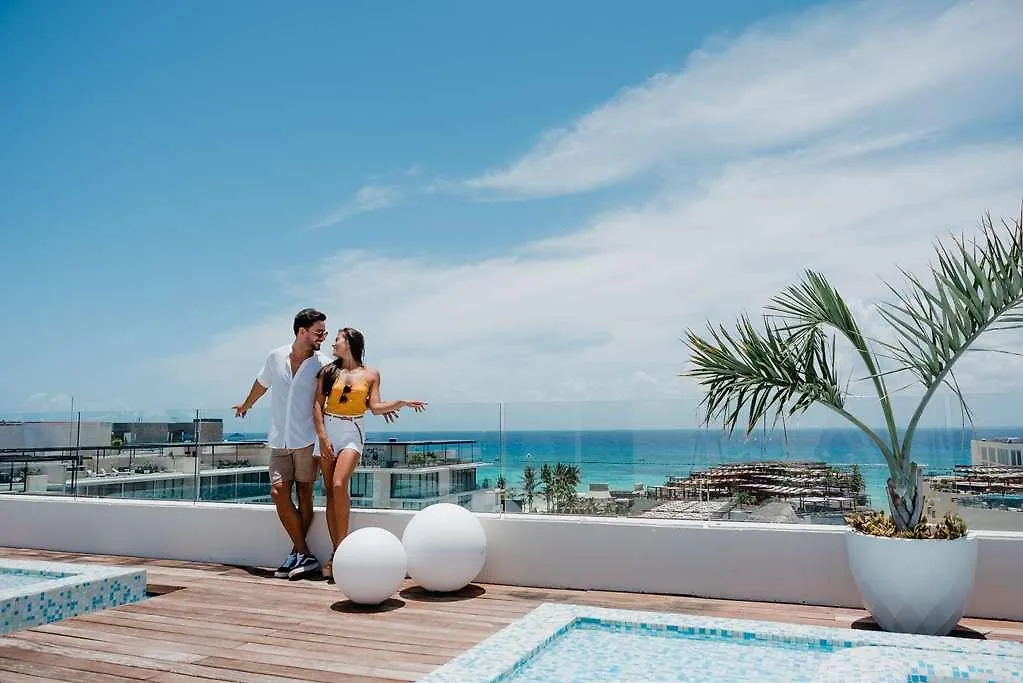 Hotel The Reef 28 Playa del Carmen 0*,