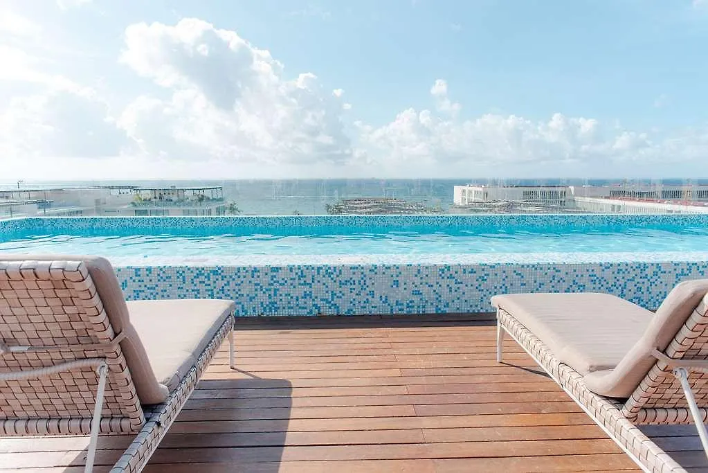 The Reef 28 Hotel Playa del Carmen