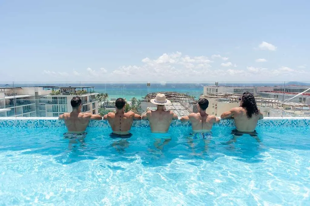 The Reef 28 Hotel Playa del Carmen