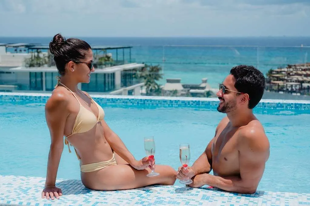 The Reef 28 Hotel Playa del Carmen 0*,